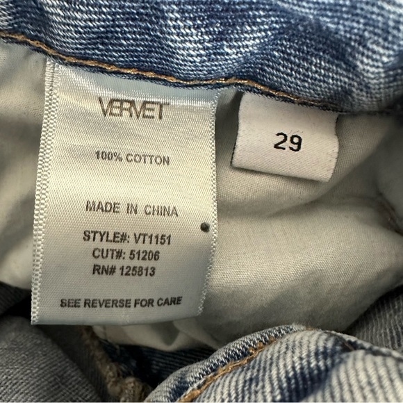 Vervet by Flying Monkey Crop Distressed Jeans Size 29 Blue Denim High Waist - Picture 10 of 10